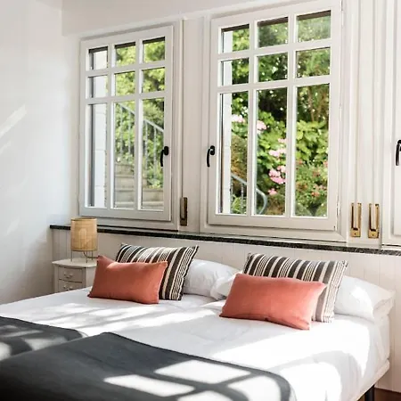 Cozy Loft Barrika דירה *